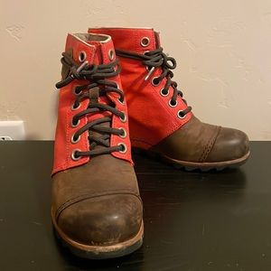 Women’s Sorel 1964 Brown and Red Wedge Boots 7.5